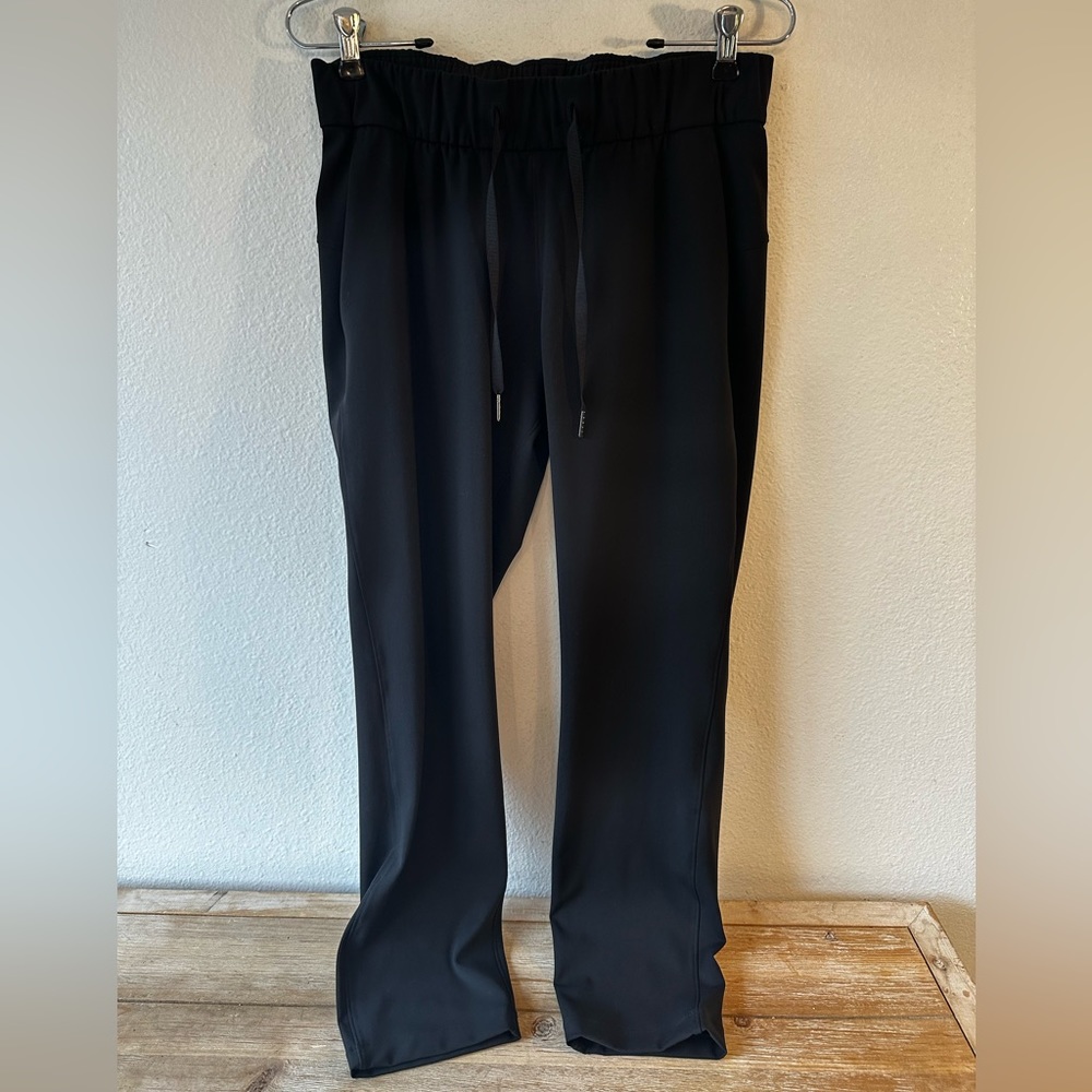 Lululemon Black Athletic Pants Size 6